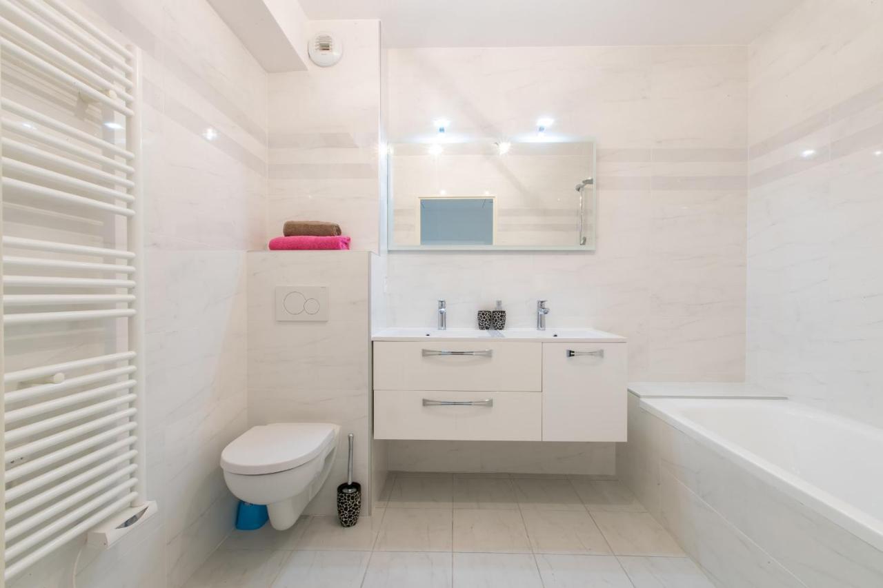 Renovated 2-Br Apartment With Terrace And Pool Cannes Eksteriør billede