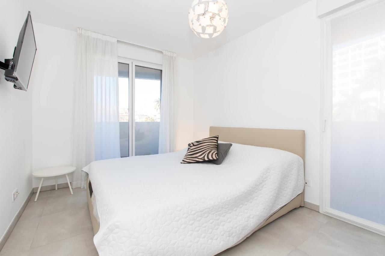 Renovated 2-Br Apartment With Terrace And Pool Cannes Eksteriør billede